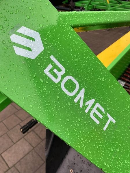 Картофелекопалка транспортерная однорядная BOMET \ Сплошной нож 21007675 фото