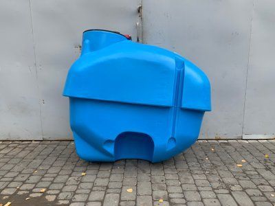 Полієтиленова ємність для обприскувача 600л (Бочка) 21007811 фото