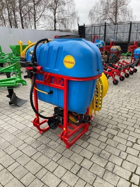 Опрыскиватель садовый навесной 400л Polmark 10232503 фото